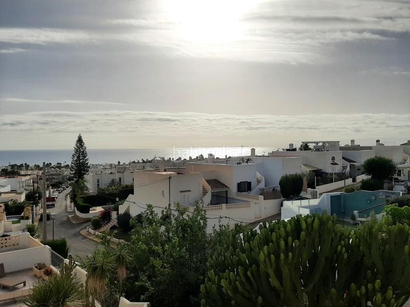 Foto 2418c6e5-cada-49f3-b046-5e0be3f2ce28. Casa amb aparcament piscina a El Palmeral Mojácar