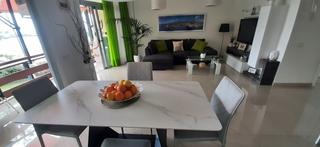 Apartament  Calle del valle menéndez. Los cristianos primera linea de mar nuevo reformado