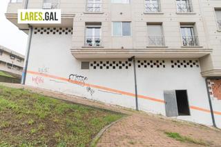 Lloguer Local Comercial  Rúa antonio soage jalda. Local en alquiler en el centro de cangas