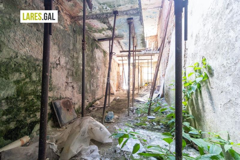 Foto 07fb56f6-f415-4e5a-89c4-f4ed577ed22c. Casa  para rehabilitar en Cangas pueblo Cangas