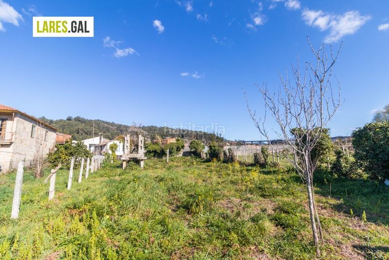 Foto d9904351-8291-4156-a9e7-345090b5e493. Finca rústica parcela muy soleada en ameixoada en Moaña