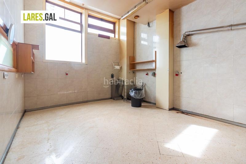 Foto 0ef68fe9-c1a8-4f3d-8003-ba796b78f44b. Local comercial  en venta o alquiler en Cangas