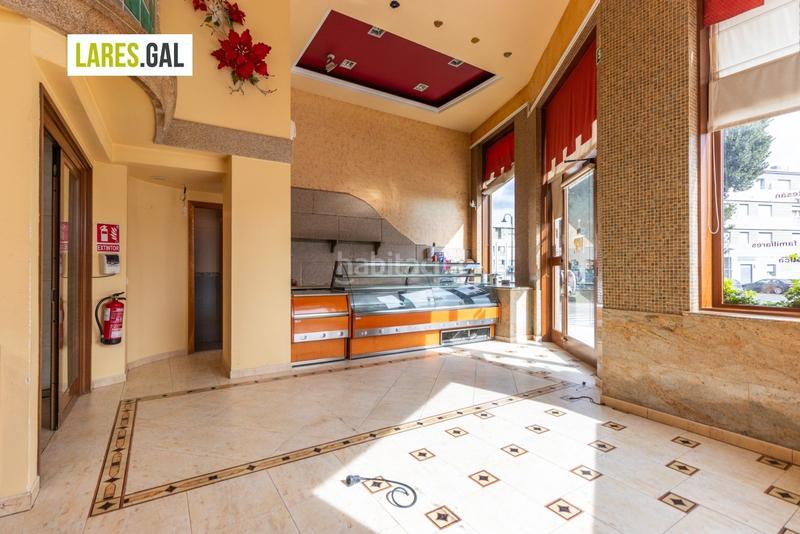 Foto 4a6b91f4-952a-4e0d-a026-ec4f12d19a62. Local comercial  en venta o alquiler en Cangas