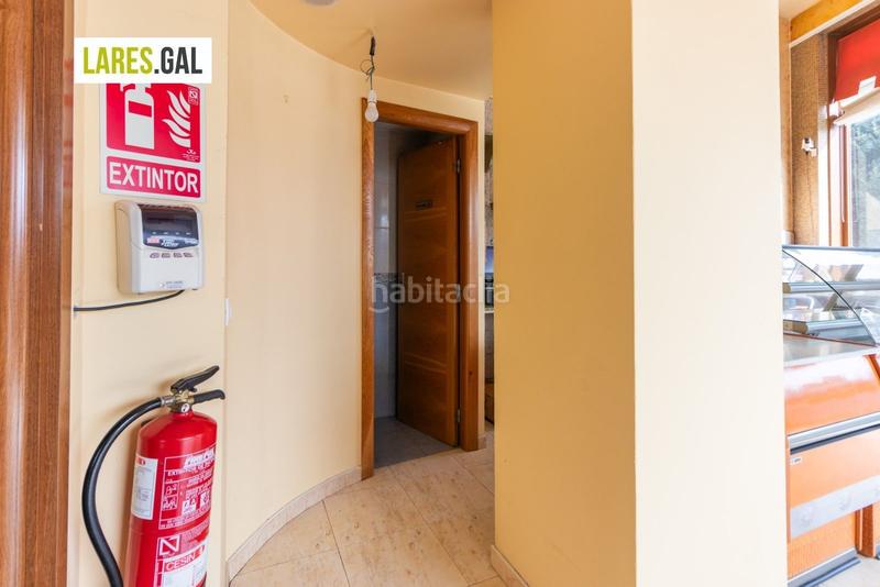 Foto 5e86a921-3b65-4517-86b6-dad88a6e669b. Local comercial  en venta o alquiler en Cangas