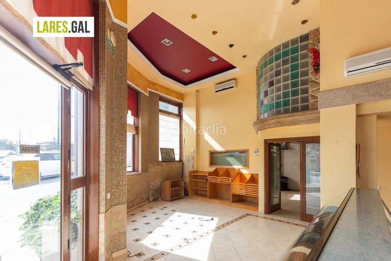Foto 89c5170b-7016-43d0-ad4a-bd4b1ca1639d. Local comercial  en venta o alquiler en Cangas