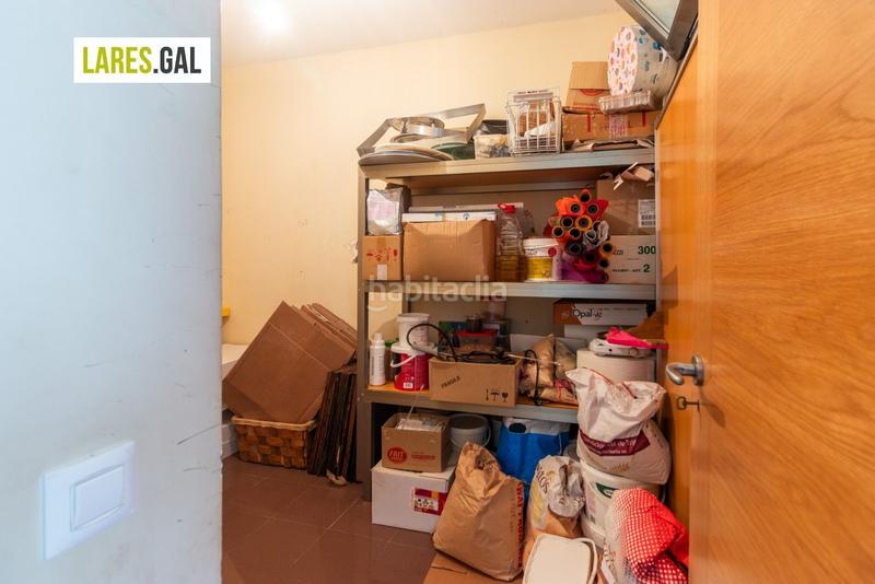 Foto a2a32cd9-1e83-4277-b40a-bba8c8e609d9. Local comercial  en venta o alquiler en Cangas