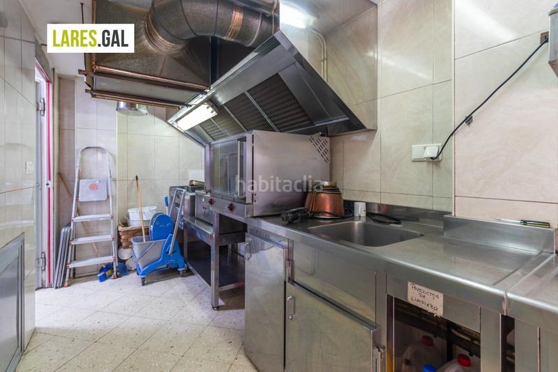 Foto ab74aa92-e604-4a82-8ddd-679df82930df. Local comercial  en venta o alquiler en Cangas