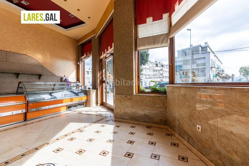 Foto cb9f7e31-215a-43a8-ae62-631b806172ca. Local comercial  en venta o alquiler en Cangas