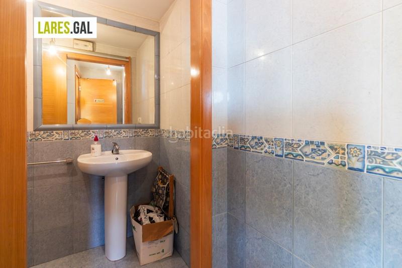 Foto e4742332-fca2-4d4c-bce4-ac5df3f171c6. Local comercial  en venta o alquiler en Cangas