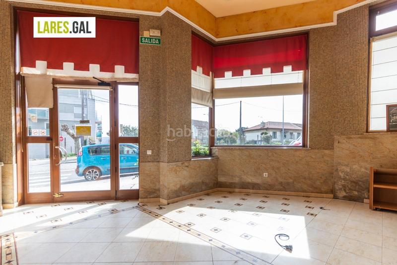 Foto fd1b4b64-fbda-43ad-8f45-2f34b7f7cdb5. Local comercial  en venta o alquiler en Cangas