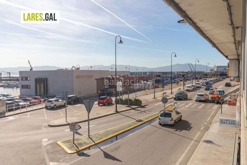 Foto 0285307d-2a1d-45ff-bc28-d20e7924a289. Affitto locale commerciale in Cangas pueblo Cangas