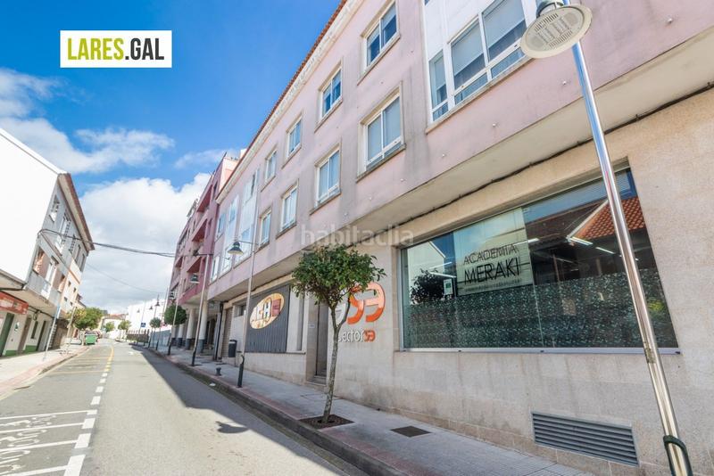 Foto d36d1fc1-af70-44ee-b93a-f5de61ce31fb. Local commercial dans Marín