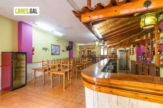 Lloguer Local Comercial  Rúa san josé. Local comercial en pleno centro de cangas
