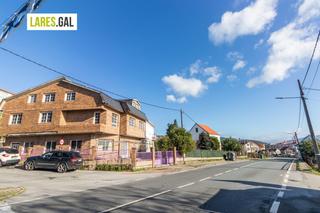 Finca rústica  Avenida de cangas. Solar con varias edificaciones en moaña