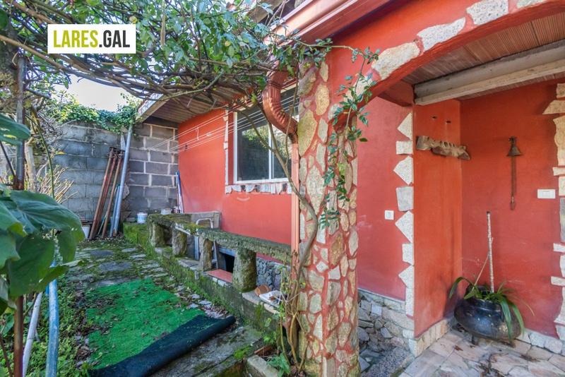 Foto 33dd1490-c5d7-4219-b58b-ddfffa4d9ae8. Casa amplia casa de piedra a la venta en Darbo Cangas