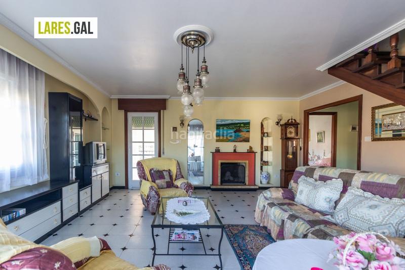 Foto 4eac4cdf-b97d-40c5-8817-5eddcb40299a. Casa amplia casa de piedra a la venta en Darbo Cangas