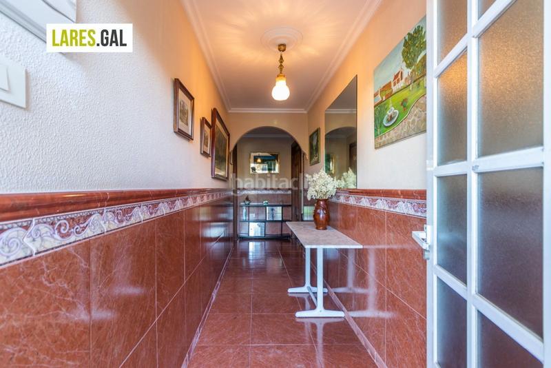 Foto 77733bbd-adc0-4d6f-b097-cb68103c38a0. Casa amplia casa de piedra a la venta en Darbo Cangas