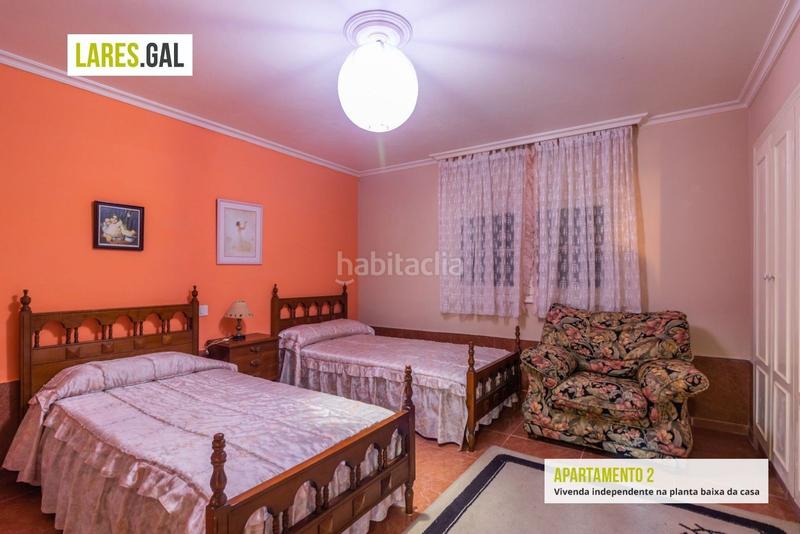 Foto 7973188e-6323-4808-af5e-2556a5392dee. Casa amplia casa de piedra a la venta en Darbo Cangas