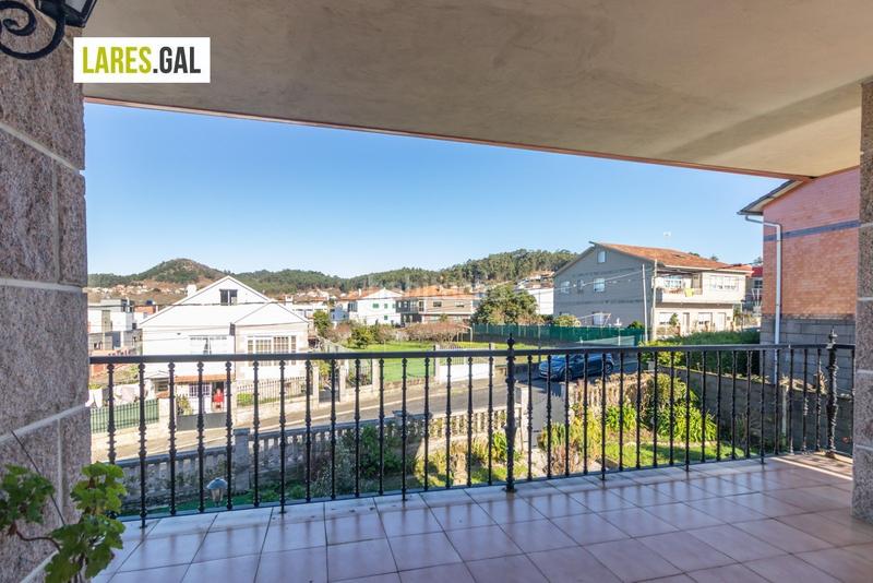 Foto 7d9c0ddf-6fef-423e-b4fc-53afef7265e2. Casa amplia casa de piedra a la venta en Darbo Cangas