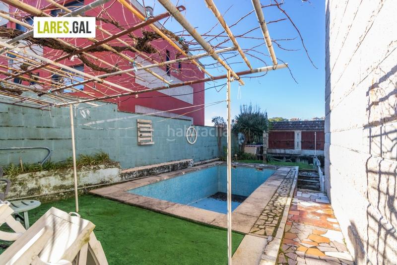 Foto 94082aed-7cab-411a-b1a1-18f268bbcd59. Casa amplia casa de piedra a la venta en Darbo Cangas