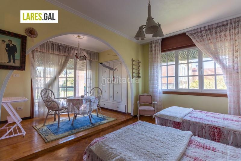 Foto 9e696c9b-a63f-495f-a152-090526d86bad. Casa amplia casa de piedra a la venta en Darbo Cangas