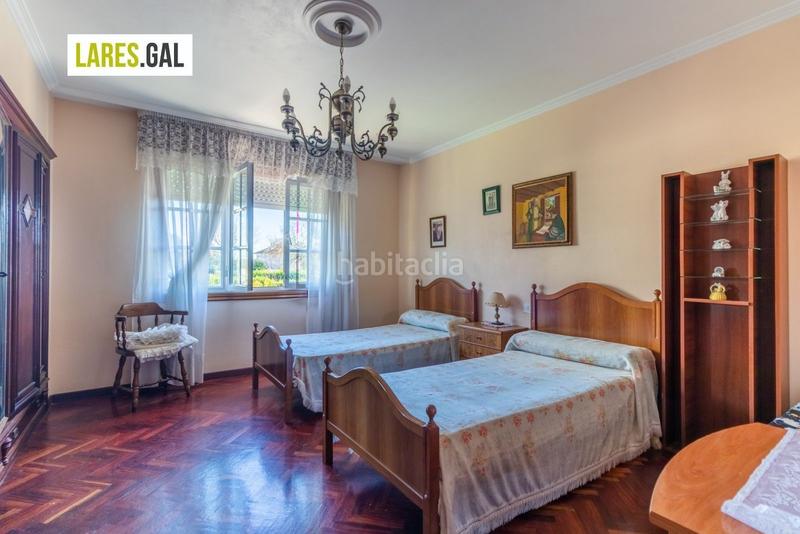 Foto cfc5bdba-d540-42f3-af6b-ea3cec68010b. Casa amplia casa de piedra a la venta en Darbo Cangas