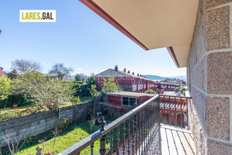 Foto d9087657-1994-415a-83f0-84b98a51bb7d. Casa amplia casa de piedra a la venta en Darbo Cangas