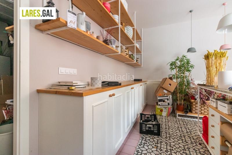 Foto f0fb7ec2-0120-44c0-9f1b-388dfbec97d6. Local commercial dans Darbo Cangas