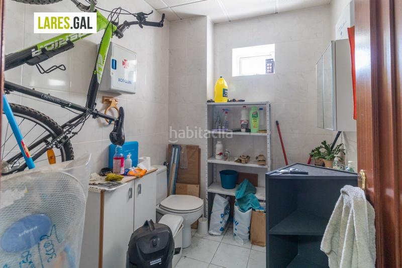 Foto 58b4be54-e3d0-4c80-adf8-d06ef92bee18. Local comercial  a la venta en Coiro Cangas