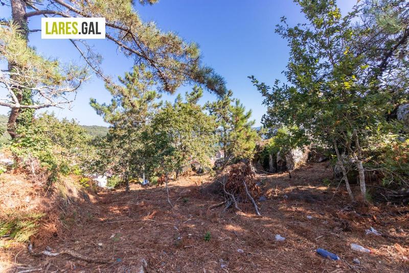 Foto b4d7c2a8-6ea0-4e73-8938-def650f77c0d. Fondo rustico in O Hío Cangas