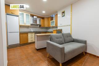 Pis  Rúa do hío,. Piso a la venta en el casco viejo de cangas