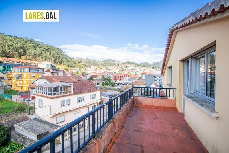 Foto 3d1bfae0-79fe-4759-804c-138fa7be2492. Finca rústica a Cangas pueblo Cangas