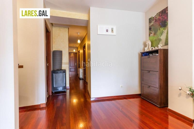 Foto 5b569e77-455e-458f-9bfc-6b2d36602fc9. Piso estupenda vivienda de tres dormitorios en Cangas pueblo Cangas