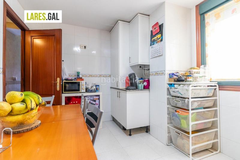 Foto 671d131c-0646-4fc0-85f6-b69eb11aad5d. Piso estupenda vivienda de tres dormitorios en Cangas pueblo Cangas