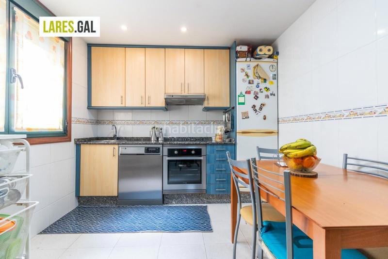 Foto 87e94cfb-71e2-4992-8824-a90ae5e16210. Piso estupenda vivienda de tres dormitorios en Cangas pueblo Cangas