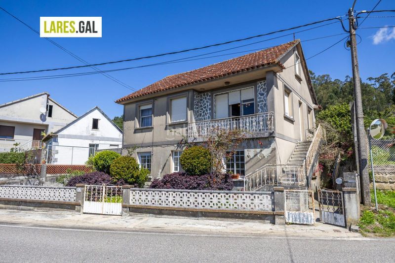 Foto 101897cc-8f99-43b8-a977-ed08702d5c95. Casa amb aparcament a Coiro Cangas