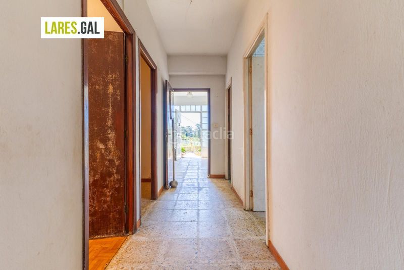 Foto 1adc3572-ff65-4329-9817-f3a93e18f626. Casa amb aparcament a Coiro Cangas