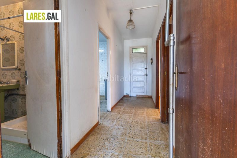 Foto 3f9373b6-1009-46eb-8e35-ac8584c434b2. Casa amb aparcament a Coiro Cangas