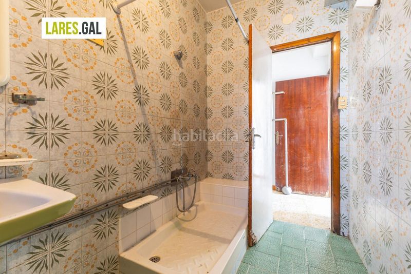 Foto 628f4b13-33d8-4d4f-beb7-caaffbaafcd4. Casa amb aparcament a Coiro Cangas