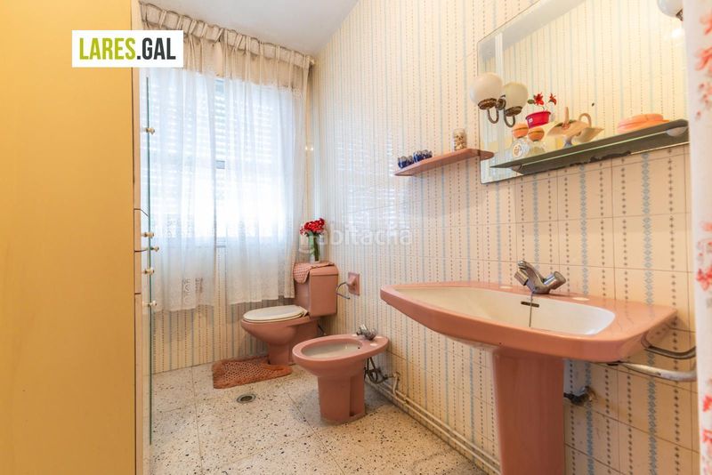 Foto d7d78e55-4849-4ae0-be39-c62fb4cf61d0. Casa amb aparcament a Coiro Cangas
