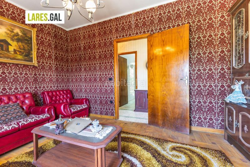 Foto e914e594-6447-4e99-a639-39426c1f59c7. Casa amb aparcament a Coiro Cangas
