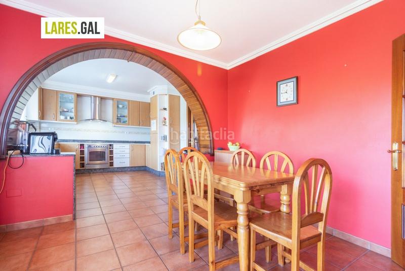Foto 4b60ada5-7f60-4526-91d4-604068996701. Casa adosada adosado en san roque con terrazas y vistas en Cangas