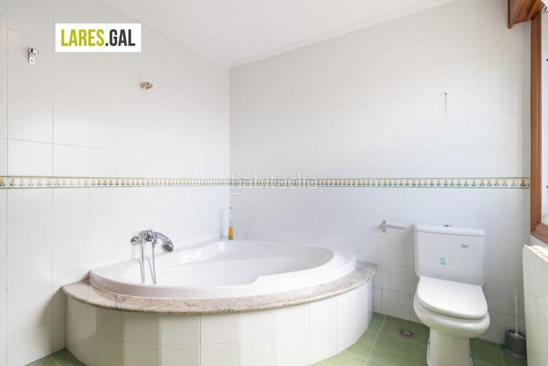 Foto be63182e-04da-4e7c-bda9-23b6266a9286. Casa adosada adosado en san roque con terrazas y vistas en Cangas