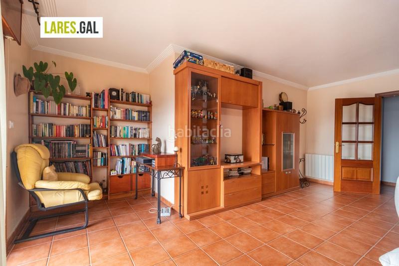 Foto c6654aef-b098-4255-a4d4-5c928a96f0d3. Casa adosada adosado en san roque con terrazas y vistas en Cangas