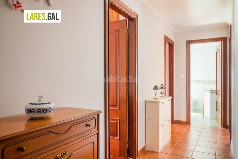 Foto c8e672d0-9c0a-4c8a-8433-5d890cf11860. Casa adosada adosado en san roque con terrazas y vistas en Cangas