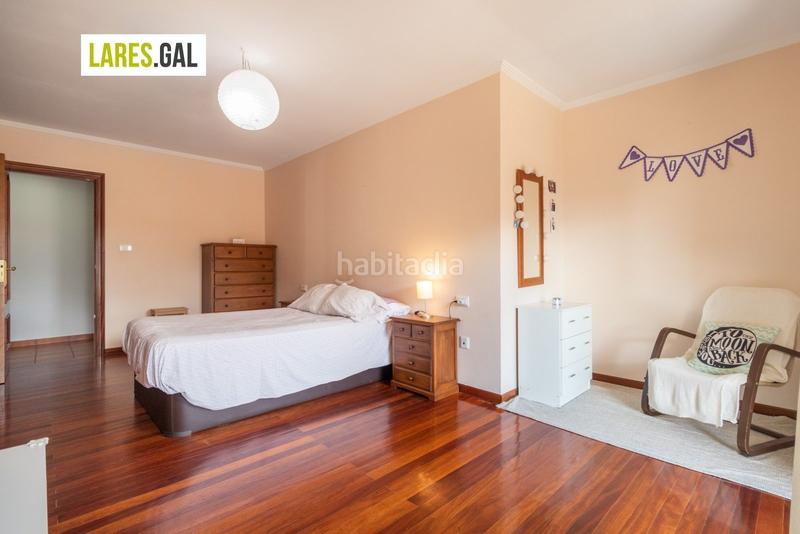 Foto f1087257-a9ef-48eb-bc57-de3213a2e7fd. Casa adosada adosado en san roque con terrazas y vistas en Cangas