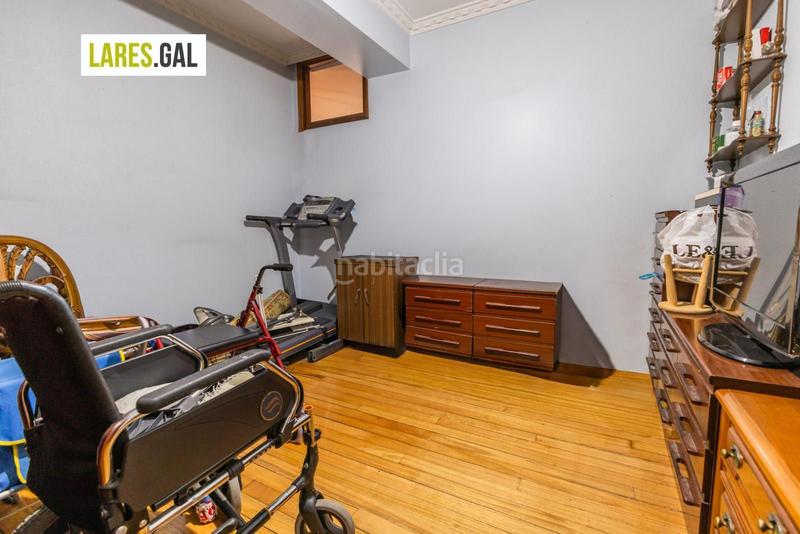 Foto 61d6a0f1-7680-43d5-89b3-decdfa828bc0. Piso amplísima vivienda en el centro en Cangas pueblo Cangas