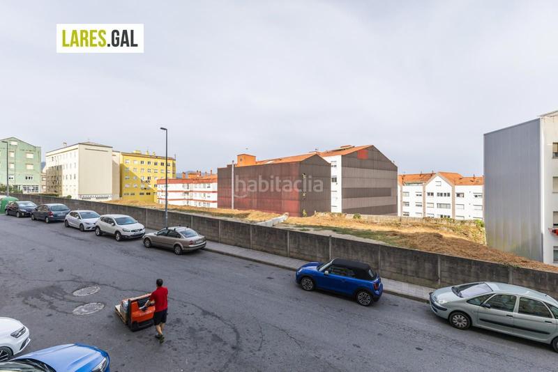 Foto 762c6cc6-e15a-421b-b740-8ea2169d0373. Piso amplísima vivienda en el centro en Cangas pueblo Cangas