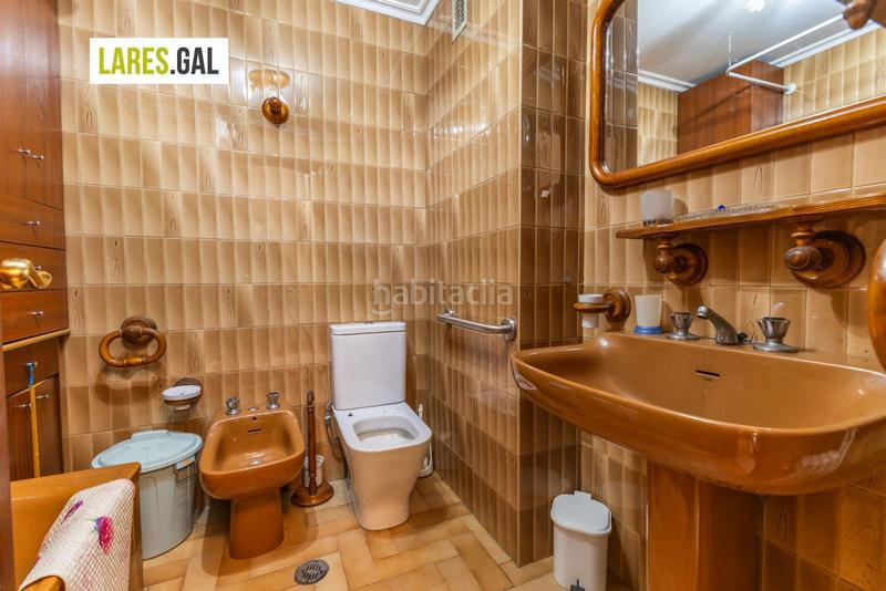 Foto 9924c31c-64ea-4d34-af57-ae579ea04cda. Piso amplísima vivienda en el centro en Cangas pueblo Cangas