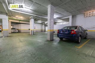 Autoparkplatz  Rúa longan. Garaje a la venta en cangas